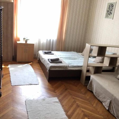 Cozy Flat At Stadionok M Station 부다페스트 외부 사진